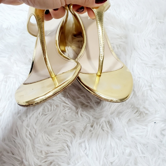 Prada Authentic Patent Leather Golden Wedge 👡 Sandals, Size 7 - Picture 4 of 8
